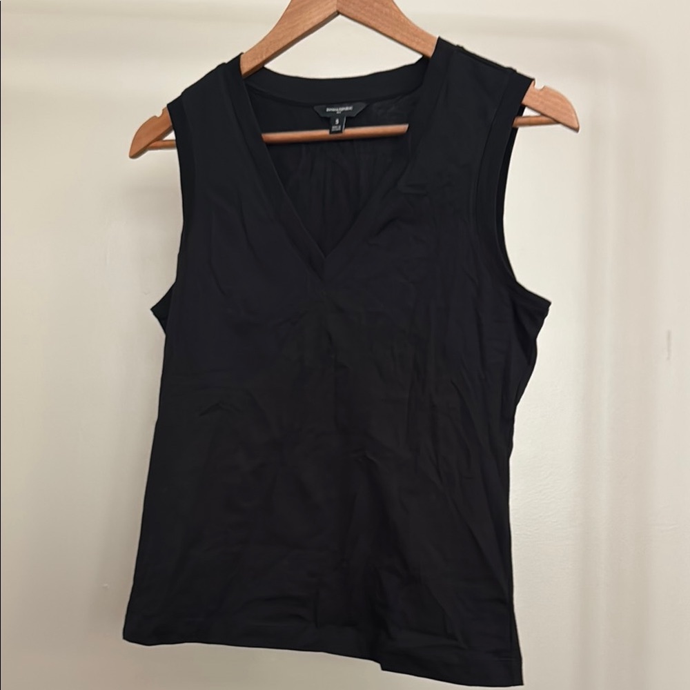 Banana Republic Black V-Neck Tank Top
